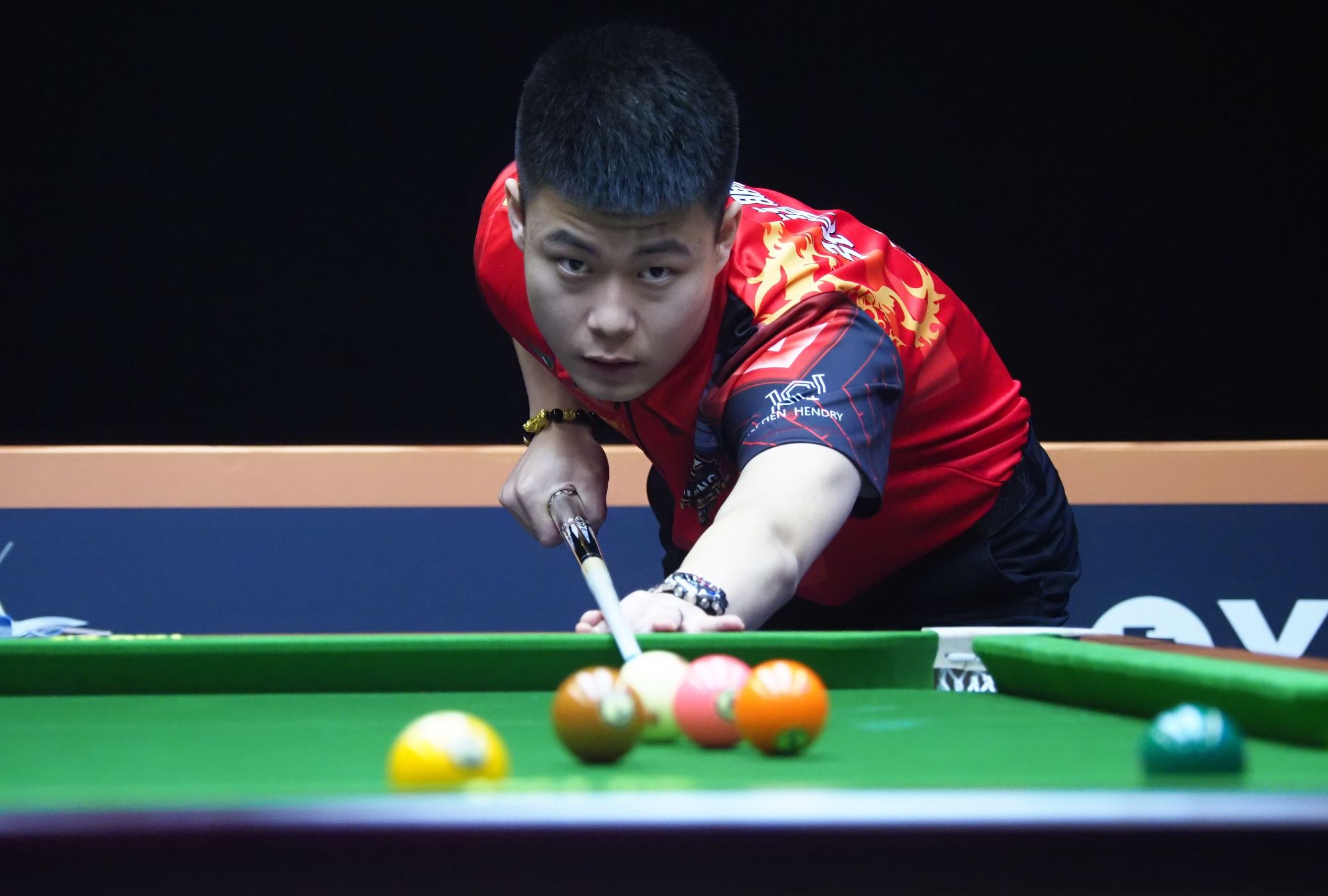 表现出的指 表现出的指